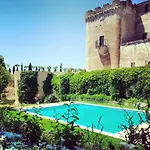 Real Castillo Del Buen 호텔