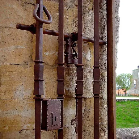 Real Castillo Del Buen