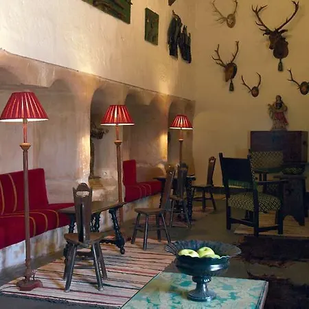 Real Castillo Del Buen Topas