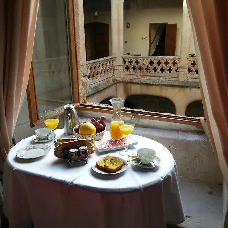 Real Castillo Del Buen Hotel