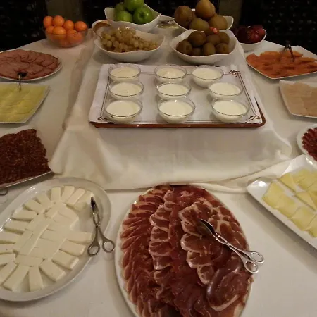 Real Castillo Del Buen