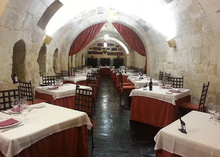 Real Castillo Del Buen Topas